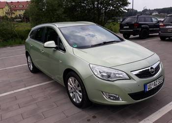 Opel Astra j 2012 kombi 1.7 cdti 110PS