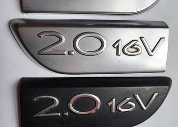 Emblemat znaczek Renault 2.0 16V