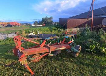 Sprzedam Pługi 3+1 skibowe Kverneland