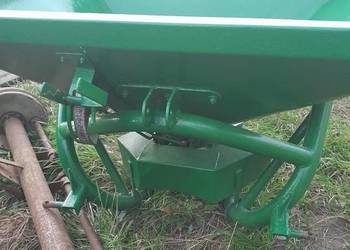 Rozsiewacz do nawozu niemiecki