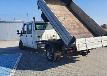 Ford Transit 2,4D wywrotka brygadowka 2004r wywrot hak doka 7 osobowy