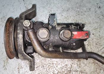 Pompa wspomagania Audi 100 2.3
