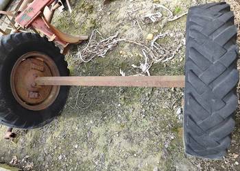 Oś woza wóz ośka koła przyczepy