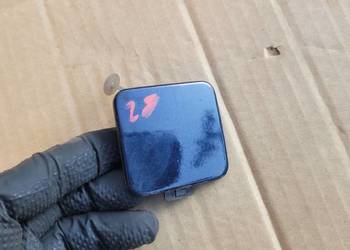 BMW 5 E60 E61 ZAŚLEPKA HAKA ZDERZAKA PRZÓD 51117033700  // 28 BMW 5 E60 E61 ZAŚLEPKA HAKA ZDERZAKA PRZÓD 51117033700  // 28