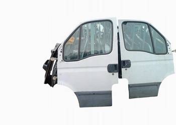 DRZWI LEWY PRZÓD IVECO DAILY III 99-06 2.8 JTD