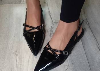 (40) Czarne, bogato zdobione baleriny wieczorowe z odkrytą piętą, NOWE