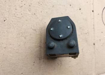 PRZEŁĄCZNIK REGULACJI  LUSTEREK AUDI 80 B4 80B4