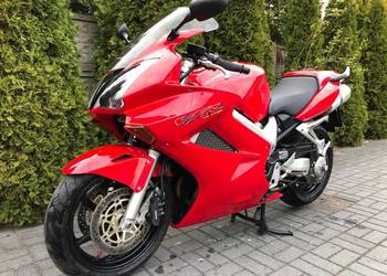 Honda VFR 800  V-tec   Dodatki Wydech Sport