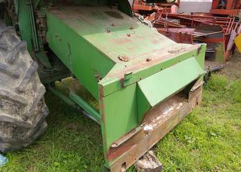 Podajnik pochyły gardziel do kombajnu John Deere 952,950