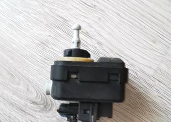 NISSAN NOTE MICRA SILNICZEK REGULACJI LAMPY PRZÓD 89028944