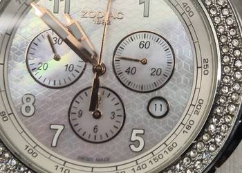 Zegarek damski *Zodiac* Streamline Crystal Tachymeter Racer