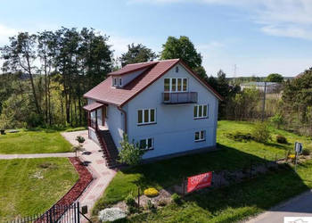 Oferta sprzedaży domu wolnostojącego Jagodne 200m2