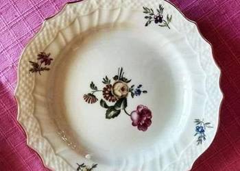 Talerzyk deserowy Royal Copenhaga. Syg. z 1959 r.  Kreseczka pod literą A,
