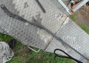 RAMIĘ WYCIERACZKI AUDI A4 B8 A5 8k1955407