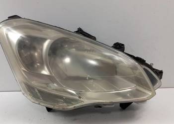 TOYOTA VERSO 2009-2013 LAMPA PRZÓD PRAWA