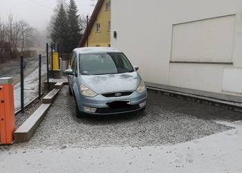 Ford Galaxy 7 siedzeń