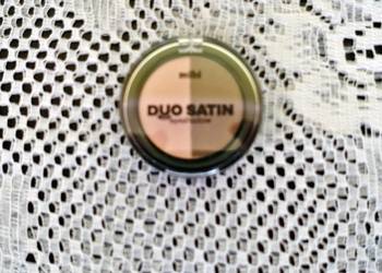 Eyeshadow. Duo Satin Cień do powiek (jasny róż - ciemny brąz) Mihi.