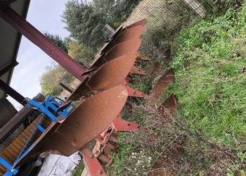 Pług 5 skib, obracany