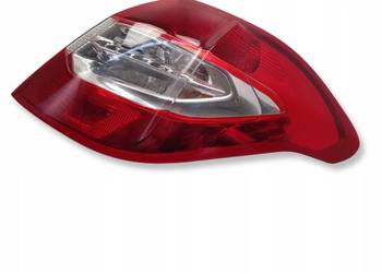 LAMPA PRAWA Citroen C4 II 10-15r TYLNA prawy tył pasażera Europa