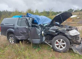Nissan navara 2.5 tdi
