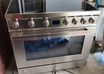 Piekarnik z płytą indukcyjna SMEG CPF9IPX