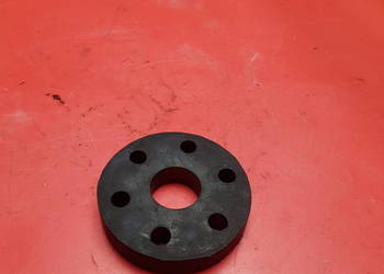 2041030010 Tarcza gumowa 6otworowa ROZSIEWACZ RCW-3 MX UNIA