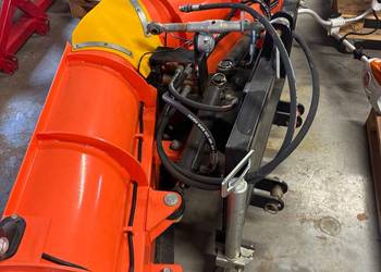 Pług śnieżny strzałkowy ATMP PSM 1.8 – 180 cm – hydrauliczny – 2023 r.