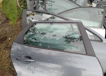 Drzwi prawe tylne Peugeot 407sw lakier ezwd