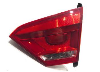 LAMPA TYŁ PRAWA WEWNĘTRZNA VW PASSAT B7 561945094C Sedan/Limuzyna
