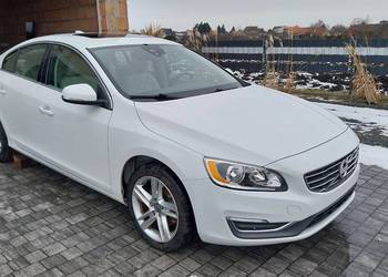 Volvo s60 T5 2015 uszkodzony silnik