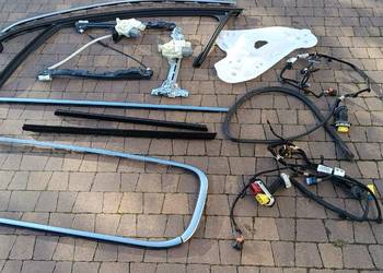 Peugeot 308 T9 różne części drzwi lewe