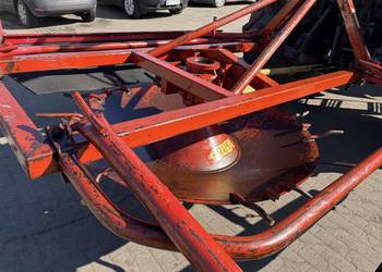 Rozbijak do pryzm Gruse talerz równiarka rozgarniacz traw silos równarka