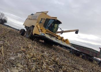 NEW HOLLAND TX68 PLUS(TX66,67,68)