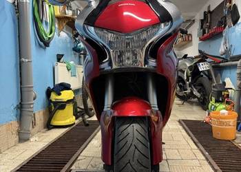 Honda vfr 1200f automat zamiana