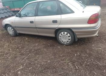 Sprzedam samochód osobowy opel astra