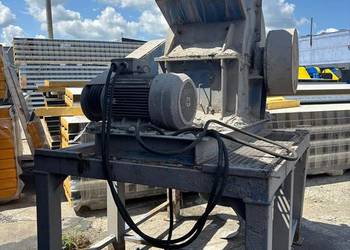 KRUSZARKA MŁOTKOWA KM-PO/E-800x600 AZTECH