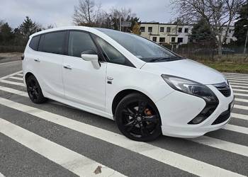 Opel Zafira C Tourer OPC Line