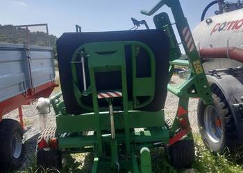 Owijarka samozaładowcza Pronar z245 Czerteż