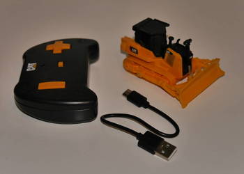 Carrera 37026002 1:64 RC CAT D7E Bulldozer