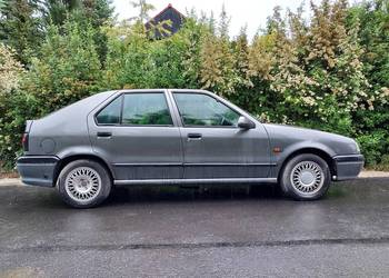 Renault 19 Baccara 1.8 --110 KM