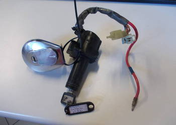 Korek wlewu stacyjka zamek Honda Shadow VT 500