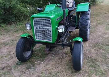 Sprzedam Ciągnik C328  TANIO