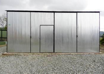 Blaszana montowana hala 7×8 m – srebrna