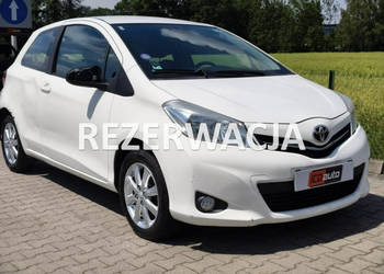 Toyota Yaris 1,0 benzyna 70ps * PORYSOWANA * klimatyzacja * ICDauto III (2…
