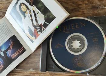QUEEN The Greatest Hits II QUEEN The Greatest Hits II