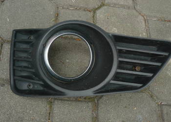 Opel Tigra TwinTop kratka przedniego zderzaka z mocowaniem halogenu