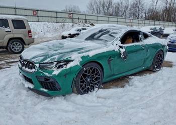 2022 BMW M8