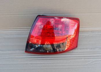AUDI A4 B7 KOMBI AVANT LAMPA PRAWA TYŁ TYLNA MADE IN TAIWAN