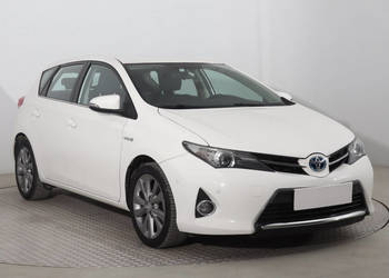 Toyota Auris Hybrid