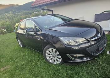 Opel astra 2015r